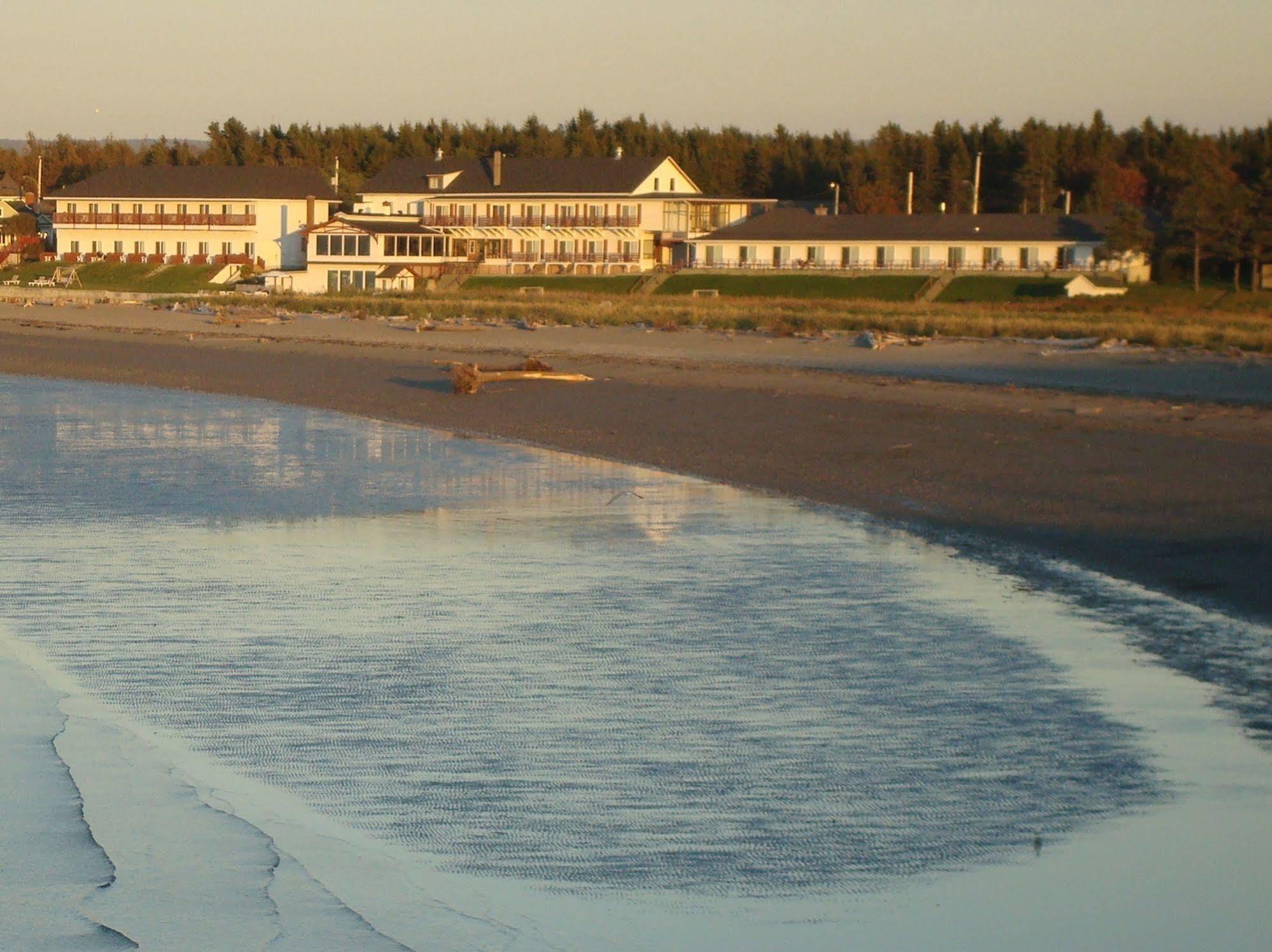 Hotel Motel Belle Plage Matane Esterno foto